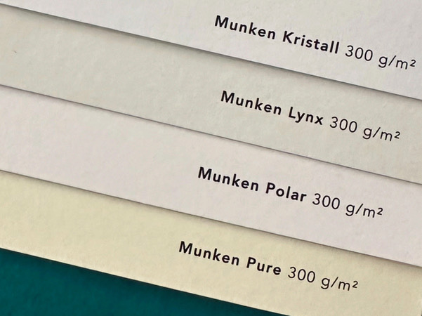 Munken White Cards